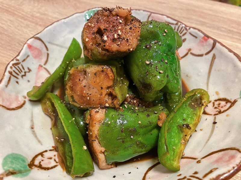 Cách nấu món Ớt chuông xanh nhồi thịt thái miếng tại Nhật(肉詰めピーマンの作り方)