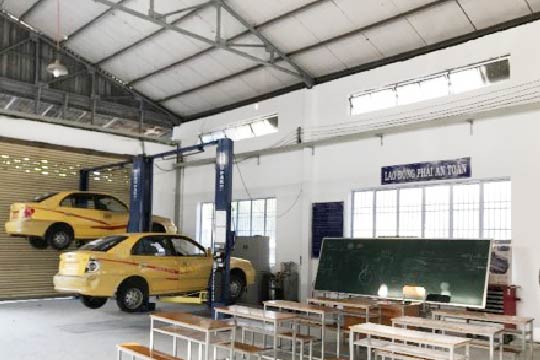 ベトナム中央運輸大学Ⅲ