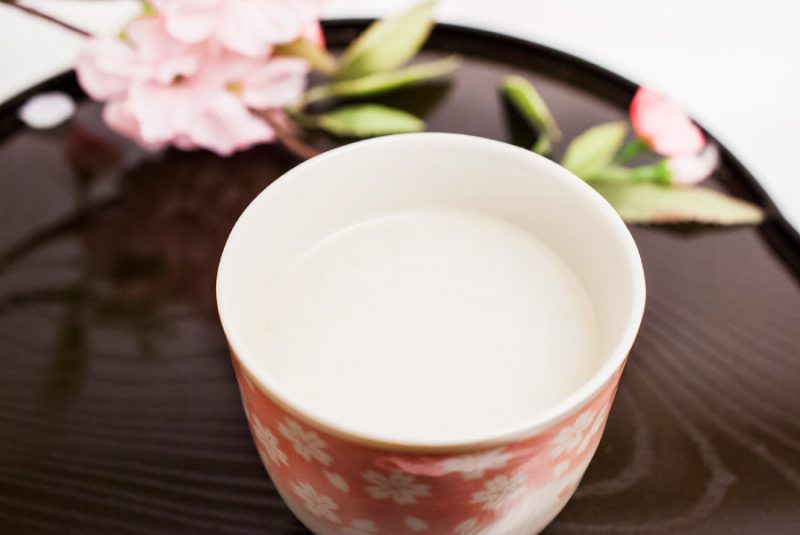 Nước amazake – rượu cơm nếp nét văn hóa đặc sắc của Nhật Bản(甘酒～日本の特別な飲み物～)